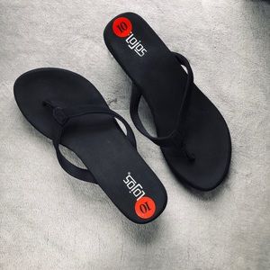 Women’s Heeled Sandals